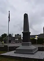 Le monument aux morts.