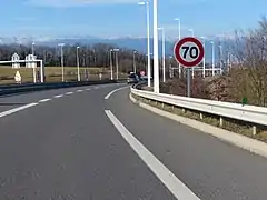 70&nbsp;km/h dans l'échangeur entre l'A40 et l'A41, Saint-Julien-en-Genevois, Haute-Savoie.