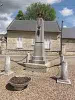Le monument aux morts.