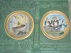 Locronan : église Saint-Ronan, chaire à prêcher, deux des médaillons illustrant la vie de saint Ronan 4