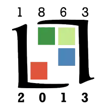Le logo commémoratif : sur fond blanc, quatre carrés de couleurs différentes encadrés des dates 1863 et 2013 écrites en noir