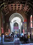 la nef de la cathédrale ;