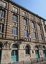 Lycée Paul-Bert au no&nbsp;7.