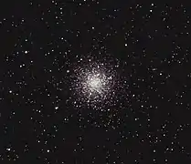 M12 dans un télescope amateur.