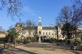 Image illustrative de l’article Square Ferdinand-Brunot