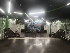 Niveau 2, mezzanine.