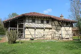 Façade sud de la maison d'habitation.