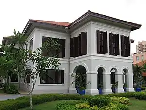L'Istana Kampong Glam&nbsp;(en), un ancien palace malais