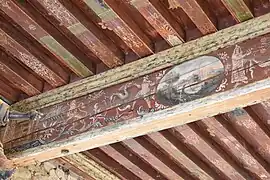 Détail d'un plafond peint du premier étage.