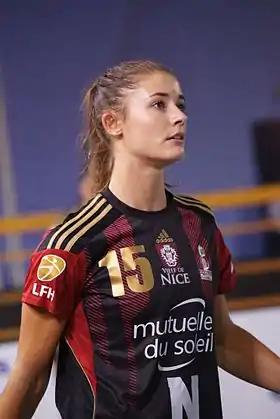 Marie François avec Nice en 2016.