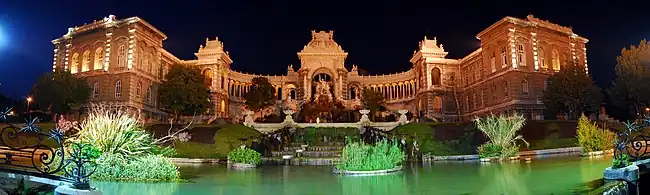 Le Palais Longchamp.