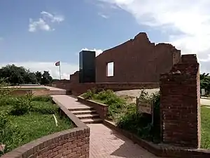 Le mémorial des intellectuels martyrs à Rayer Bazaar