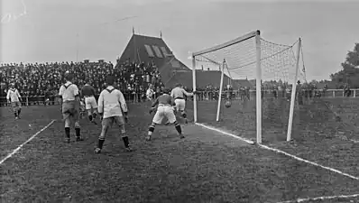 Action de jeu lors d'un match de football
