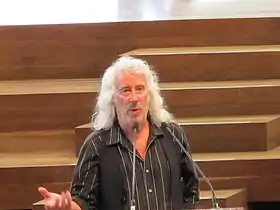 Image illustrative de l'article Mike Reynolds (architecte)