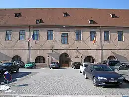 Façade d'un bâtiment du XVIIIe&nbsp;siècle à deux niveaux.