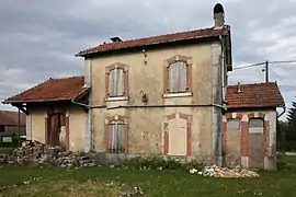 Ancienne gare de Montrond-le-Château.