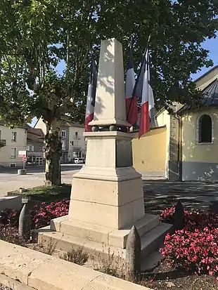 Monument aux morts.