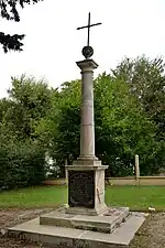 Le monument aux morts.