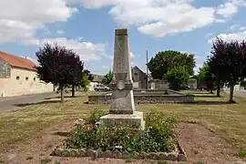 Le monument aux morts.