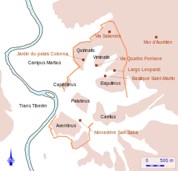 Plan montrant la localisation d'édifices remarquables par rapport à une enceinte antique.