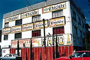 Publicité murale récente au Mexique.