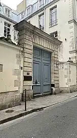 No&nbsp;22, portail.