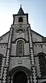 Le clocher de l'église Saint-Firmin.