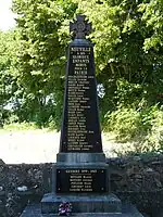 Le monument aux morts.