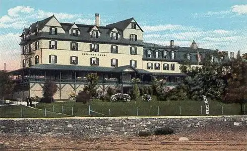 Newport House, vers 1920.