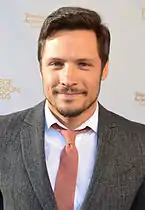 Nick Wechsler dans le rôle de Kyle Valenti