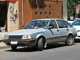 Nissan Violet