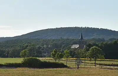 Église d'Obersoulzbach dans le paysage