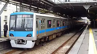 Une serie 4000 à Hadano