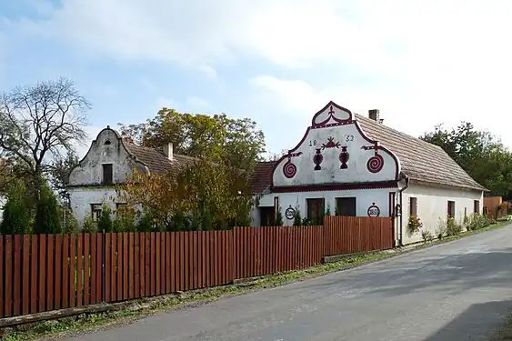 Maison rurale de style Selské baroko construite en 1853.
