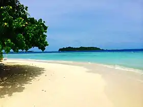 :Villingilivaru depuis Biyaadhoo