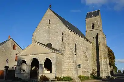 L'église Saint-Laurent à Outarville.