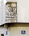 Bas-relief à l'angle de la rue de Jouy et de Fourcy.
