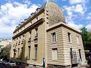 Immeuble au no&nbsp;42.