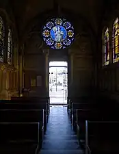 Nef, côté entrée.