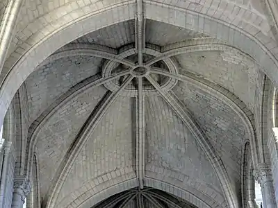 Voûtes de l'Église de la Trinité d'Angers (fin XIIe siècle).