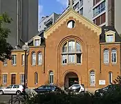 No&nbsp;4 : ancienne chapelle Notre-Dame-de-Consolation.