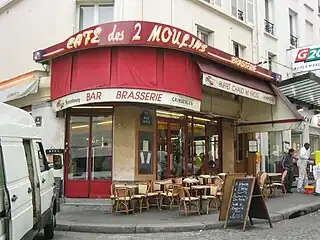 Le Café des 2 Moulins, au no&nbsp;15.