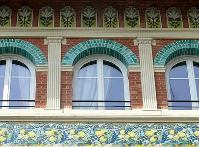 Immeuble no&nbsp;32. Façade.