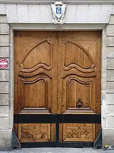 Portail du no&nbsp;6.