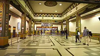 Intérieur de l'aéroport en 2011