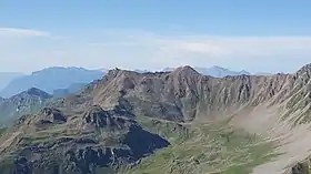 Vue du Parpaner Rothorn depuis le Lenzerhorn.