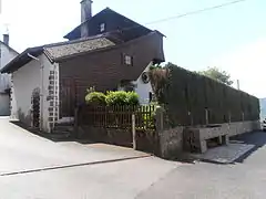 Pavillon XVIIe&nbsp;siècle à proximité du restaurant St-Romary