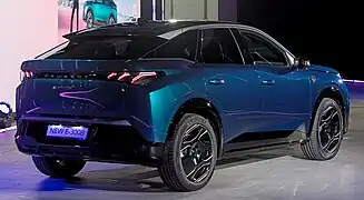 Vue de 3/4 arrière.