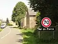 Entrée hameau Val-de-Pierre.