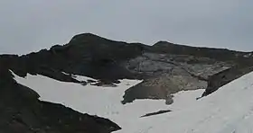 Pic du Milieu, vu depuis la voie normale du Grand pic de Tapou.